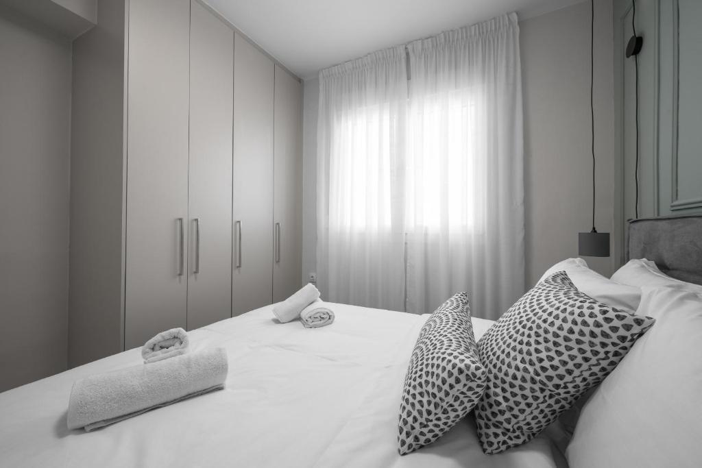 Feidias Apartment - 1 Bedroom Tesalonika Bagian luar foto
